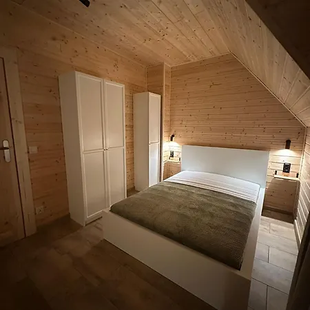 Tatrzanska Osada 2 *